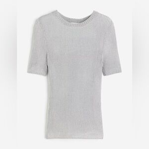 H & M Silver Ribbed Knit Top. Short Sleeve. Size Medium.